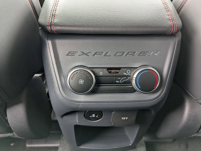 New 2026 Ford Explorer ST-Line w/ ST-Line Street Pack image 25