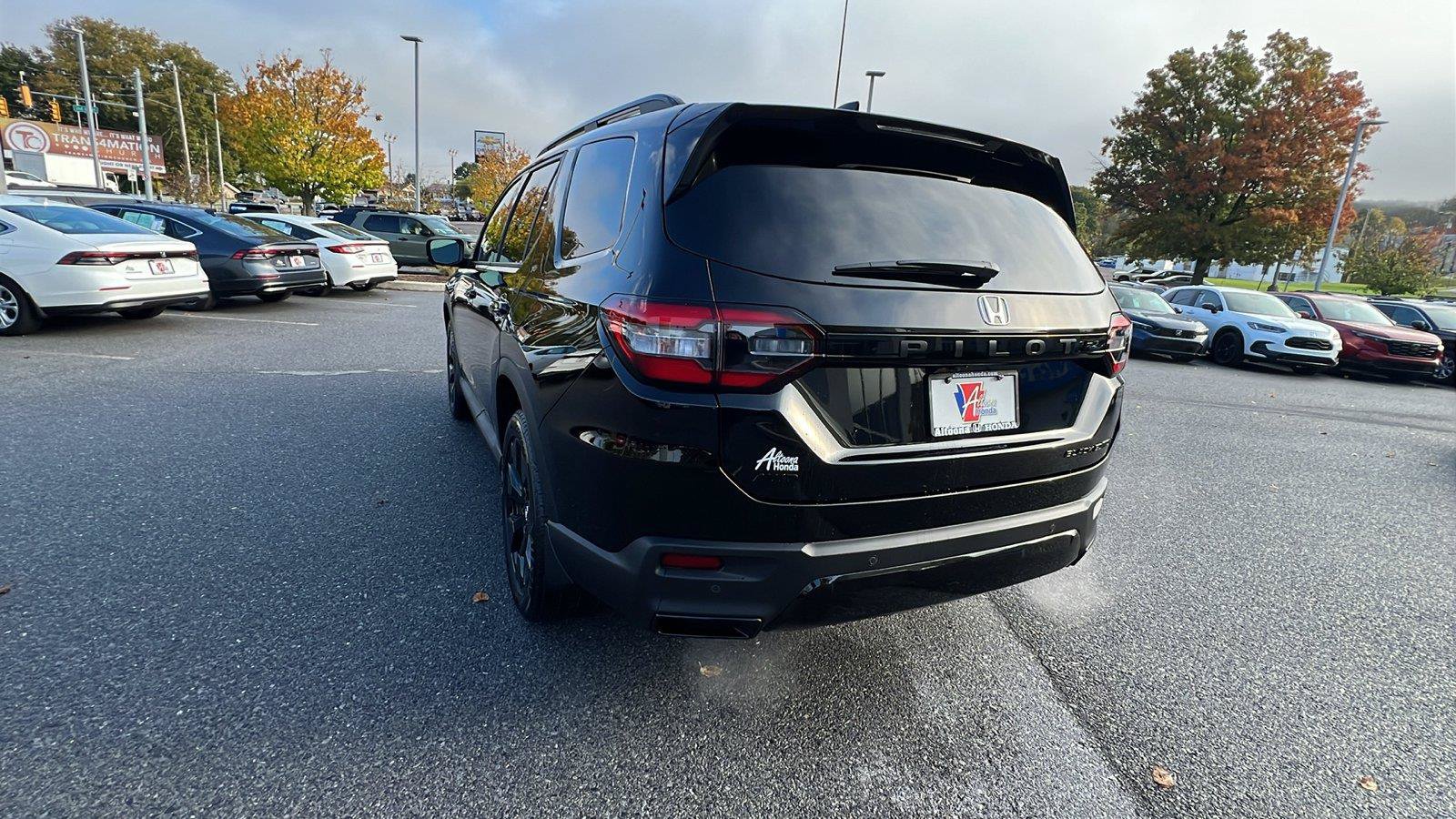 New 2026 Honda Pilot Black Edition image 6