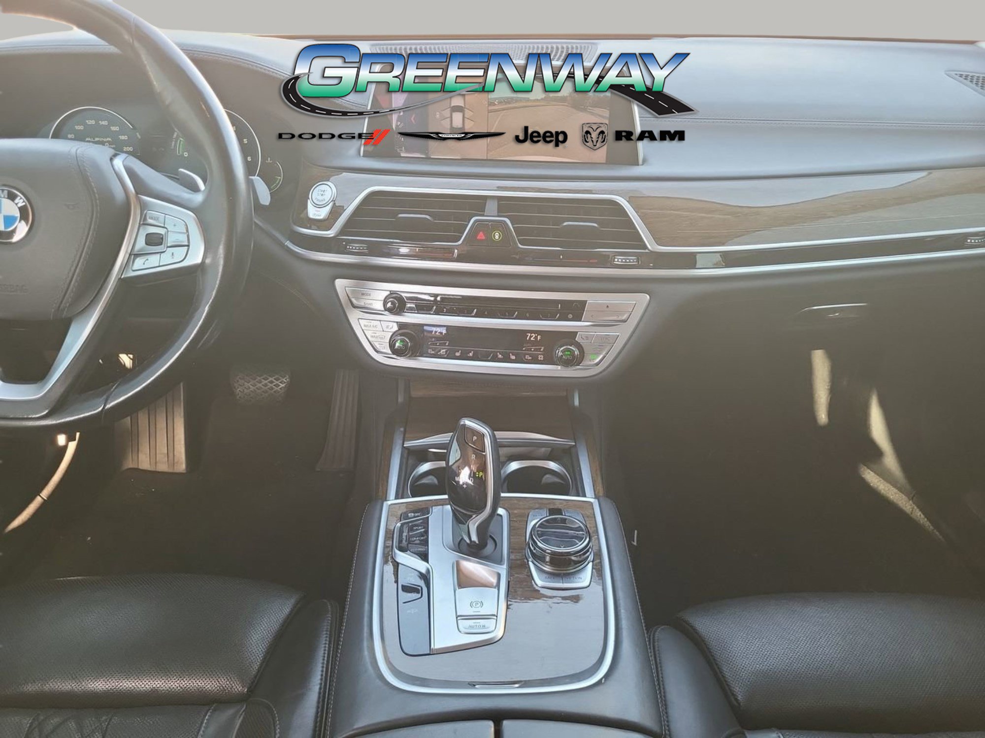 Used 2018 BMW 750i image 13