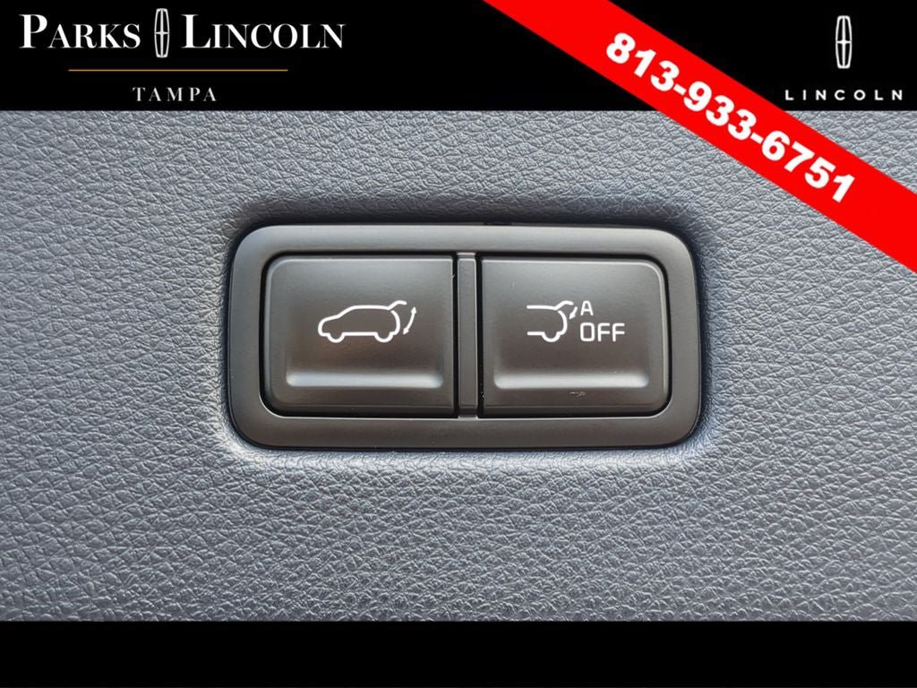 Used 2025 Kia Carnival SX FWD image 9