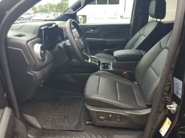 Used 2024 Chevrolet Colorado LT w/ LT Convenience Package III RWD image 18