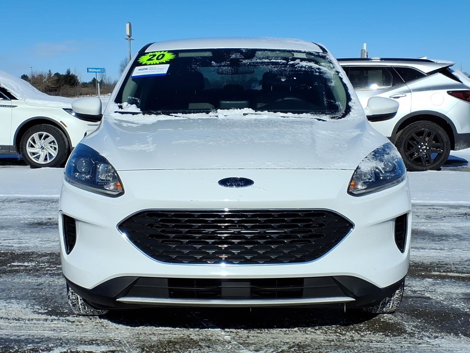 Used 2020 Ford Escape SE image 2