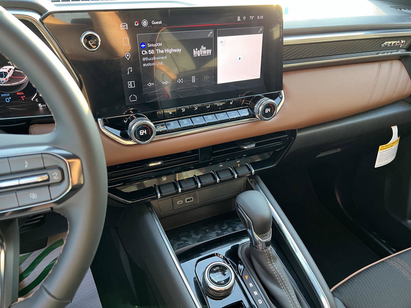 New 2026 GMC Canyon AT4 image 24