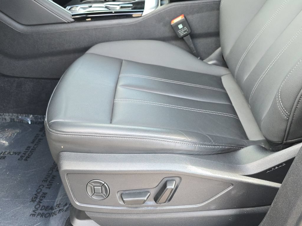 Certified 2025 Audi Q5 Premium w/ Convenience Package AWD/4WD image 20