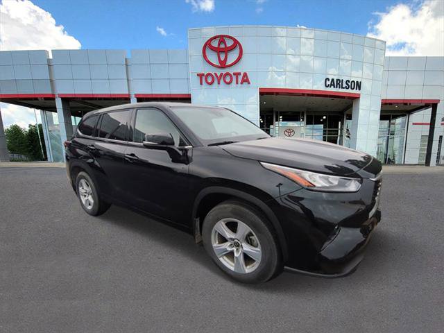 Used 2020 Toyota Highlander LE image 7