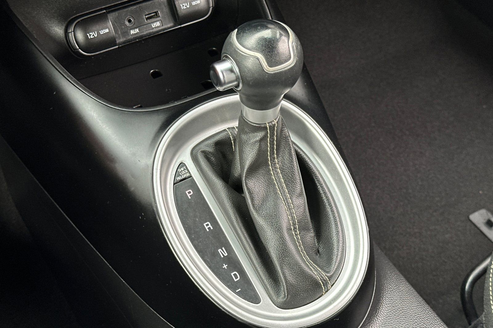 Used 2014 Kia Soul + FWD image 20