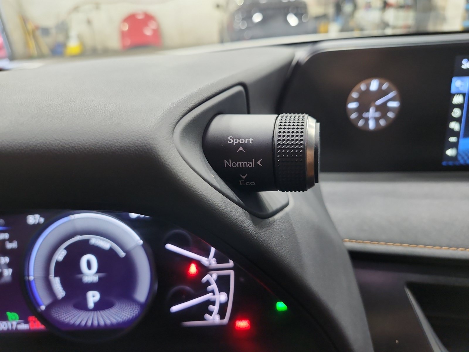 Used 2021 Lexus UX 250h w/ Premium Package AWD/4WD image 24