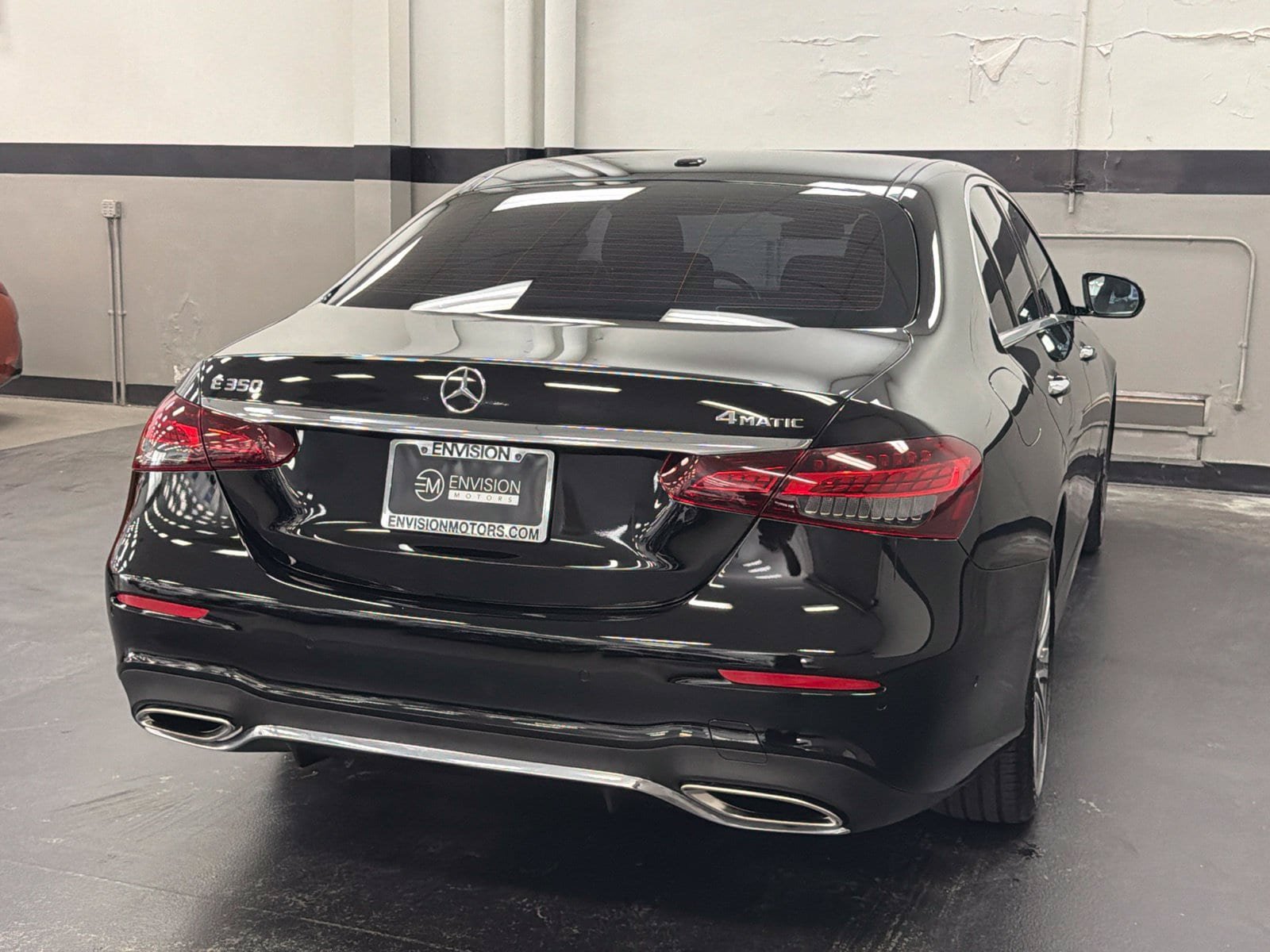 Used 2023 Mercedes-Benz E 350 4MATIC Sedan image 12