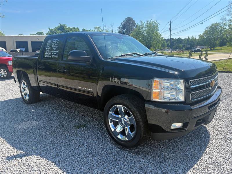 Used 2013 Chevrolet Silverado 1500 LTZ w/ LTZ Plus Package AWD/4WD image 9