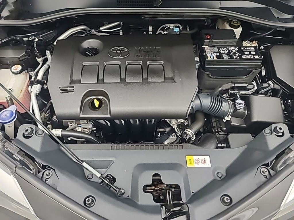 Used 2020 Toyota C-HR XLE image 34