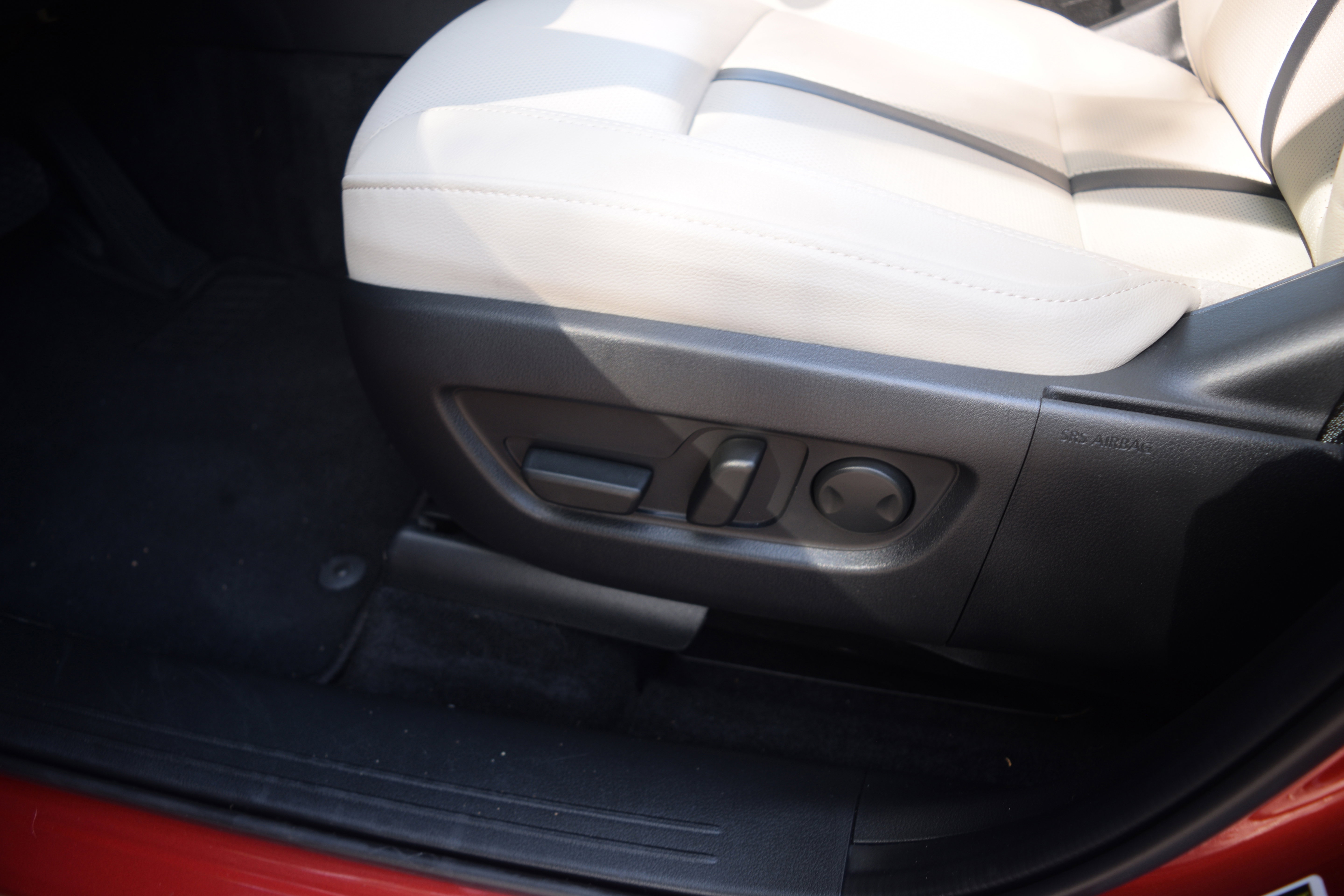 Used 2025 MAZDA CX-70 Plug-In Hybrid w/ Premium Pkg image 20