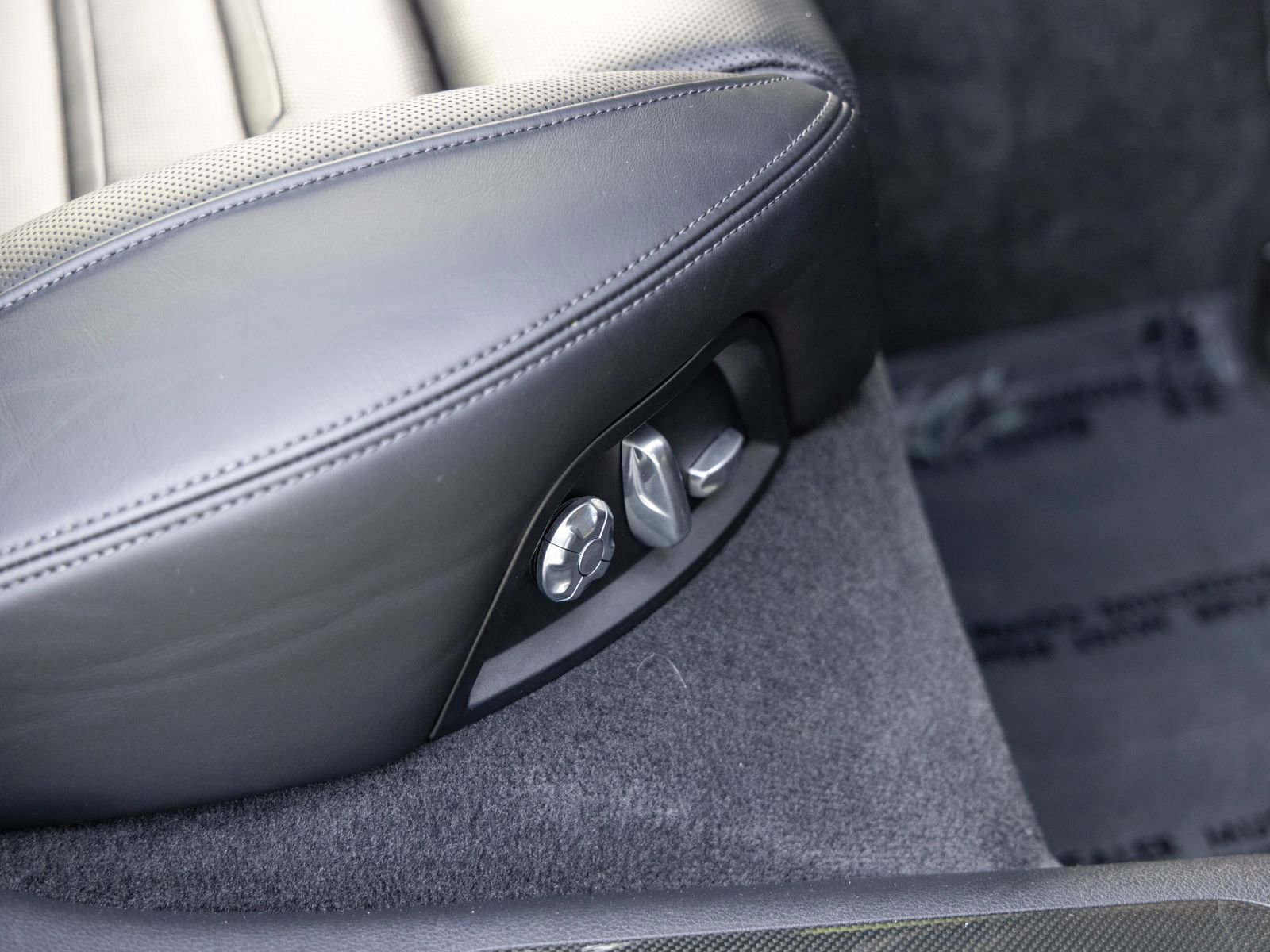 Used 2018 Porsche Panamera Turbo S image 59