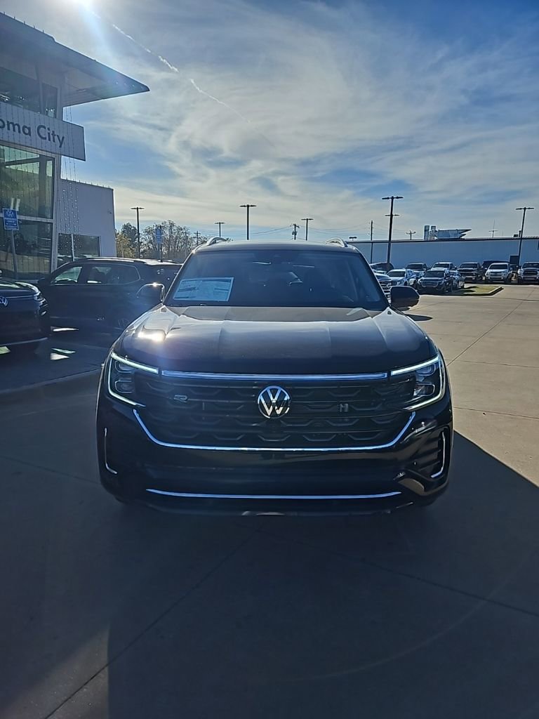 New 2026 Volkswagen Atlas SEL Premium R-Line image 2