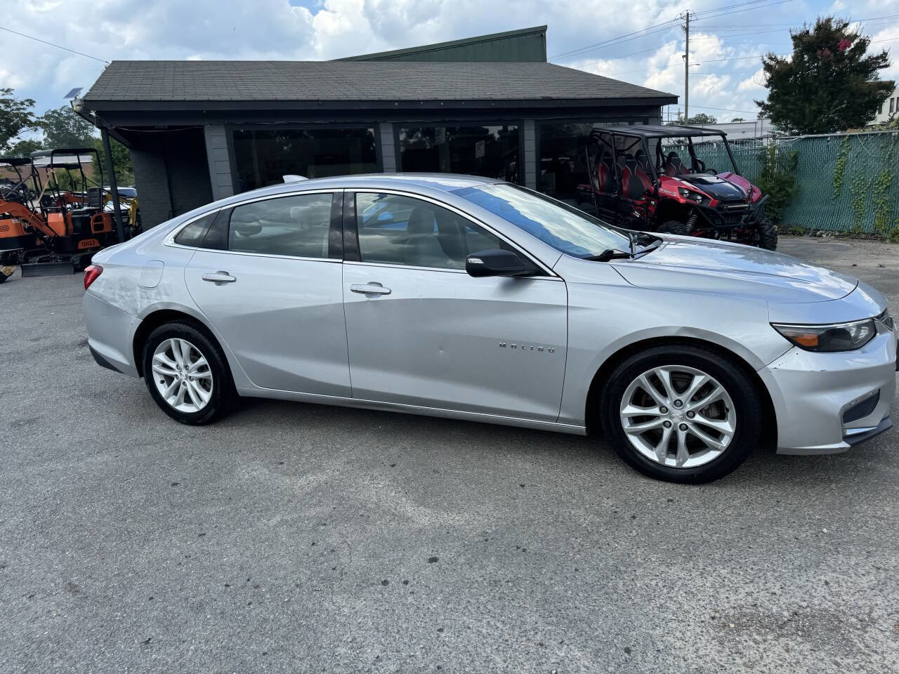 Used 2018 Chevrolet Malibu LT image 10