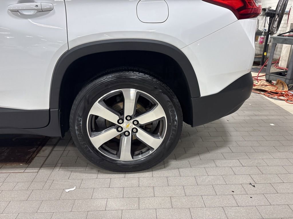 Used 2019 Chevrolet Traverse LT w/ LT Premium Package image 20