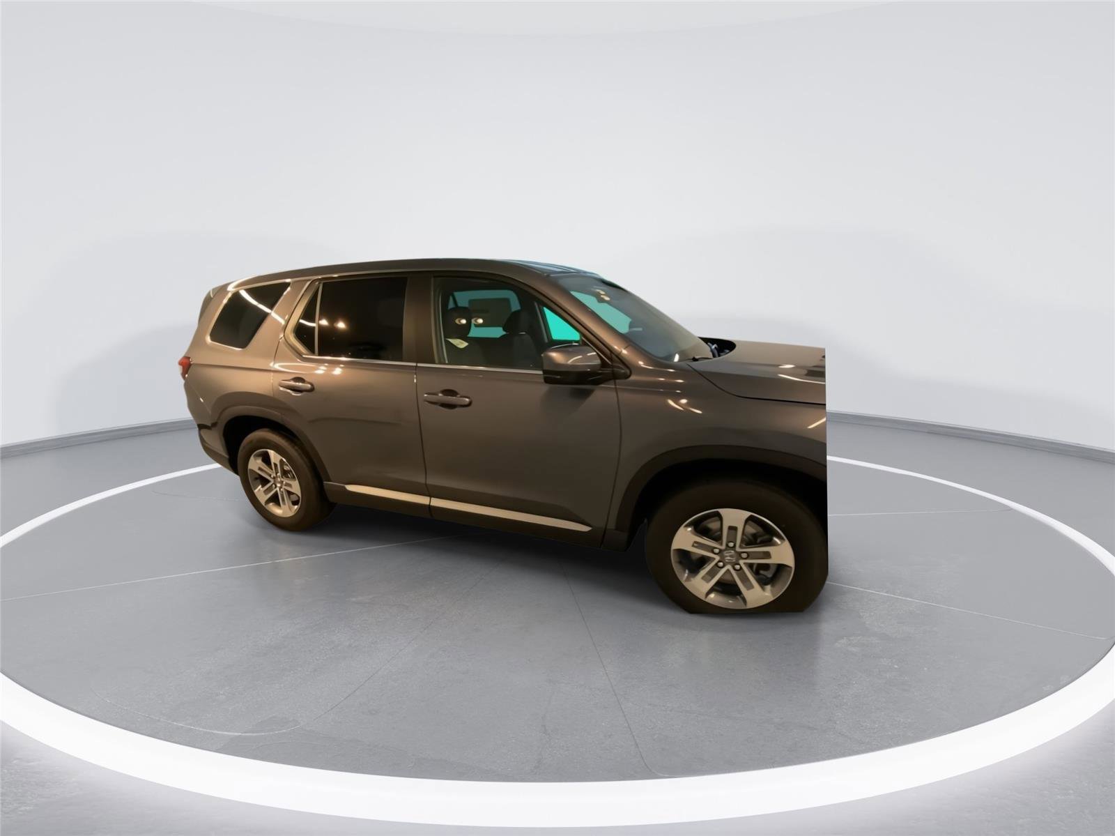 Used 2025 Honda Pilot EX-L image 9