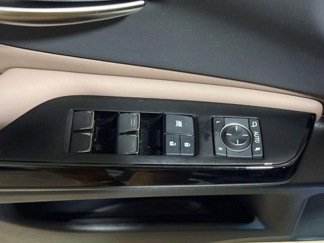 Used 2023 Lexus ES 350 w/ Premium Package image 19