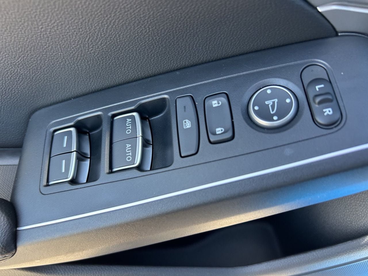 Certified 2026 Acura Integra A-Spec FWD image 32