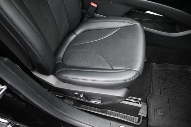 Certified 2023 Lincoln Nautilus Reserve FWD image 32