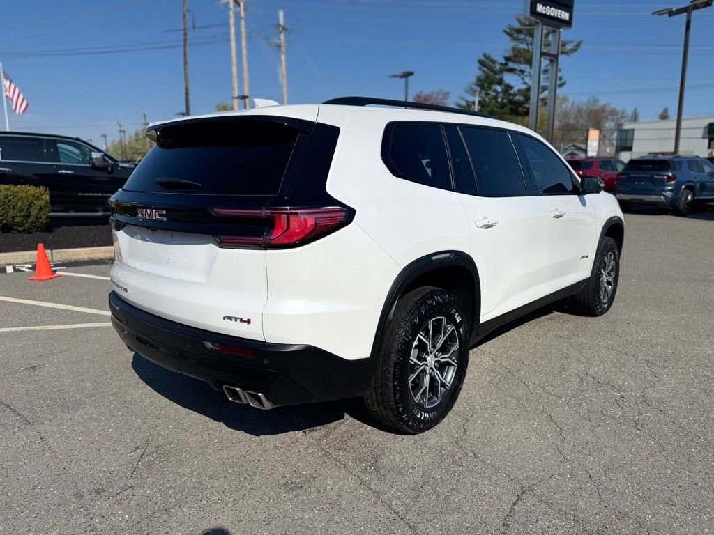 Used 2024 GMC Acadia AT4 w/ Luxury Package AWD/4WD image 7