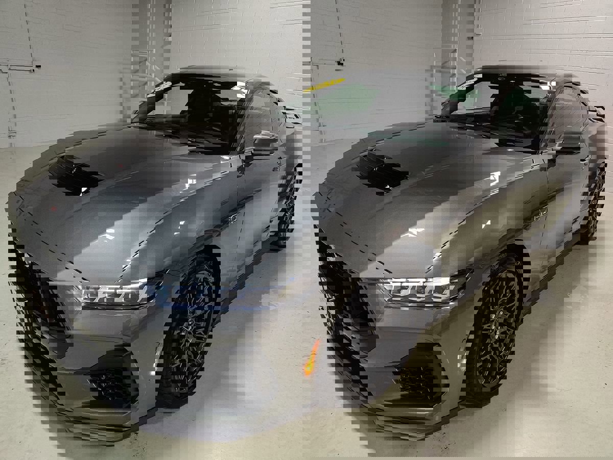 Used 2025 Ford Mustang GT Premium w/ GT Performance Package image 22