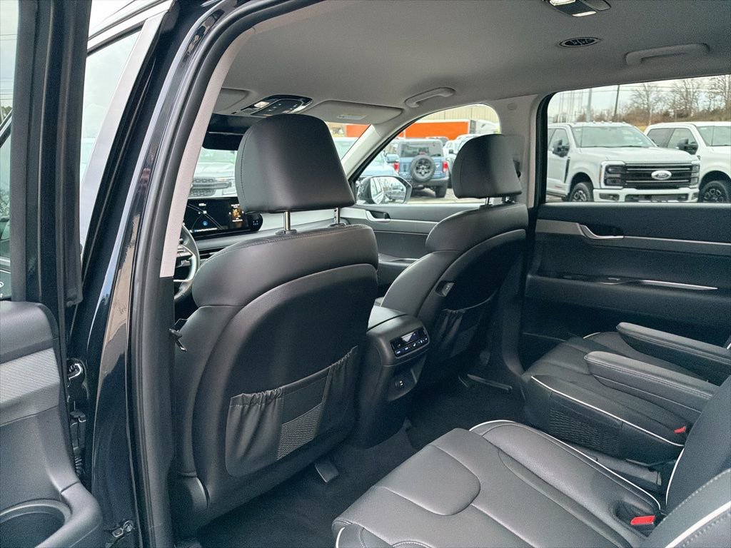 Used 2025 Hyundai Palisade SEL image 14