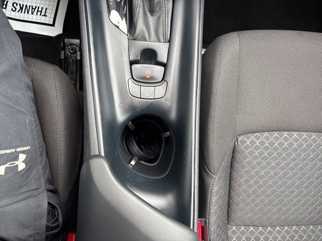 Used 2020 Toyota C-HR LE FWD image 22