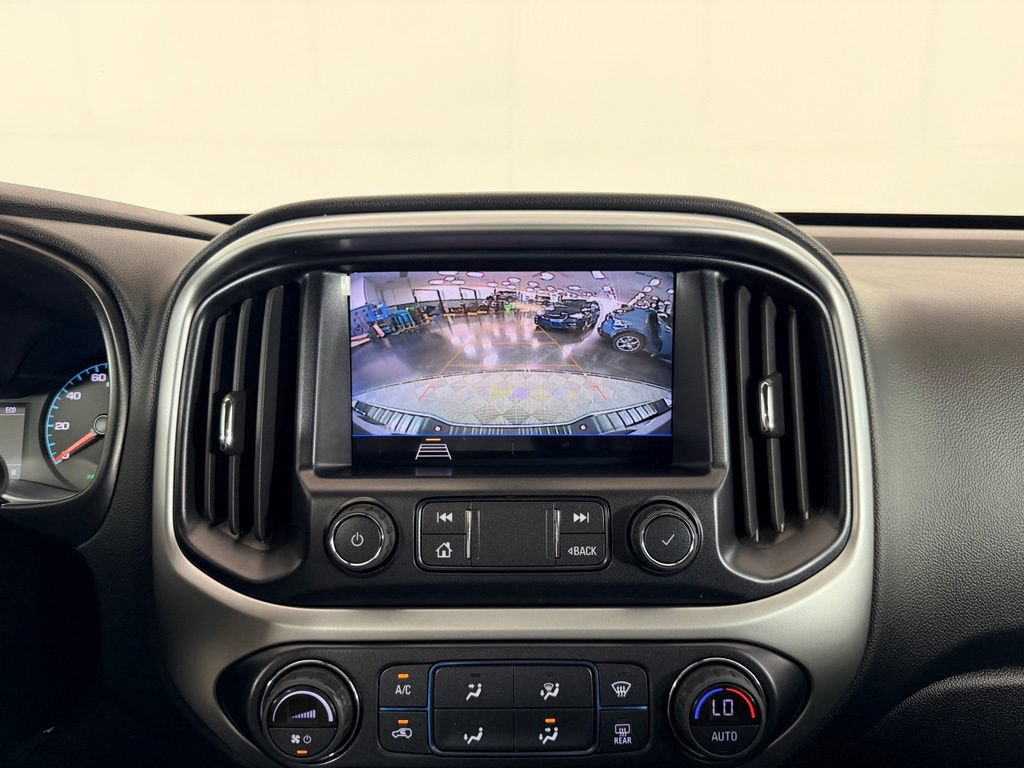 Used 2022 Chevrolet Colorado LT w/ Luxury Package RWD image 18