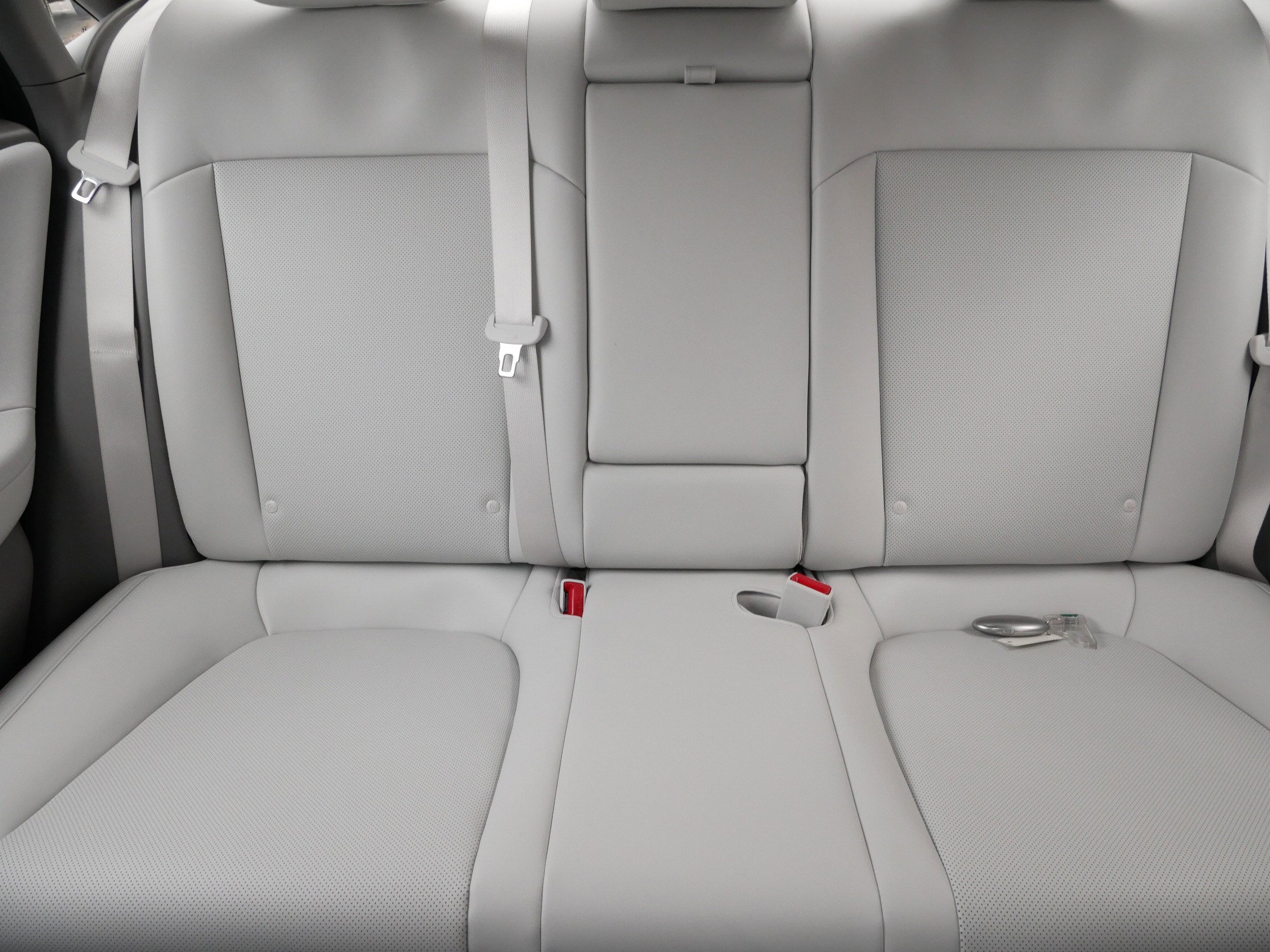 Used 2025 Hyundai Ioniq 6 SEL image 13