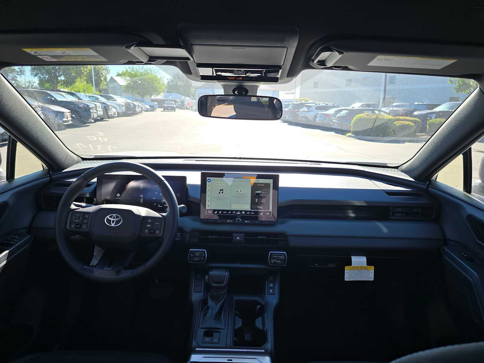New 2026 Toyota RAV4 SE w/ Weather Package AWD/4WD image 18