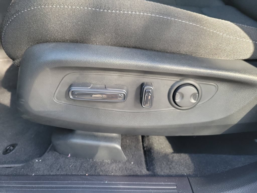Certified 2026 Honda CR-V EX image 25