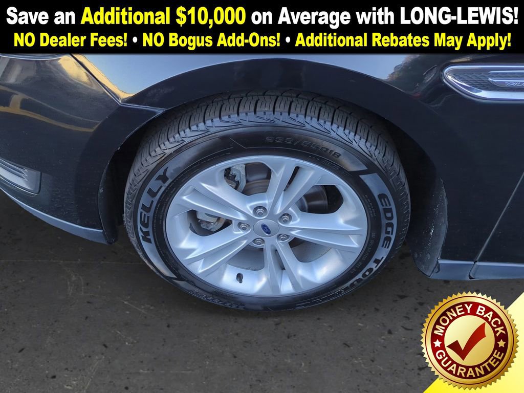 Used 2017 Ford Taurus SE image 13