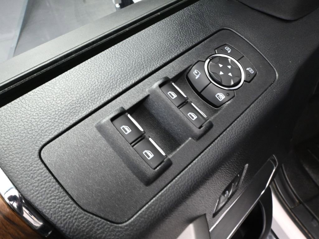 Used 2019 Ford F150 Lariat w/ Equipment Group 502A Luxury image 23