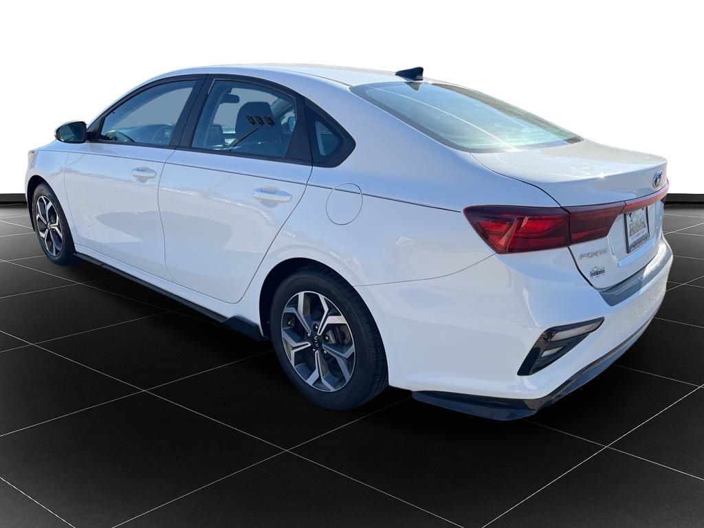 Used 2019 Kia Forte LXS image 3