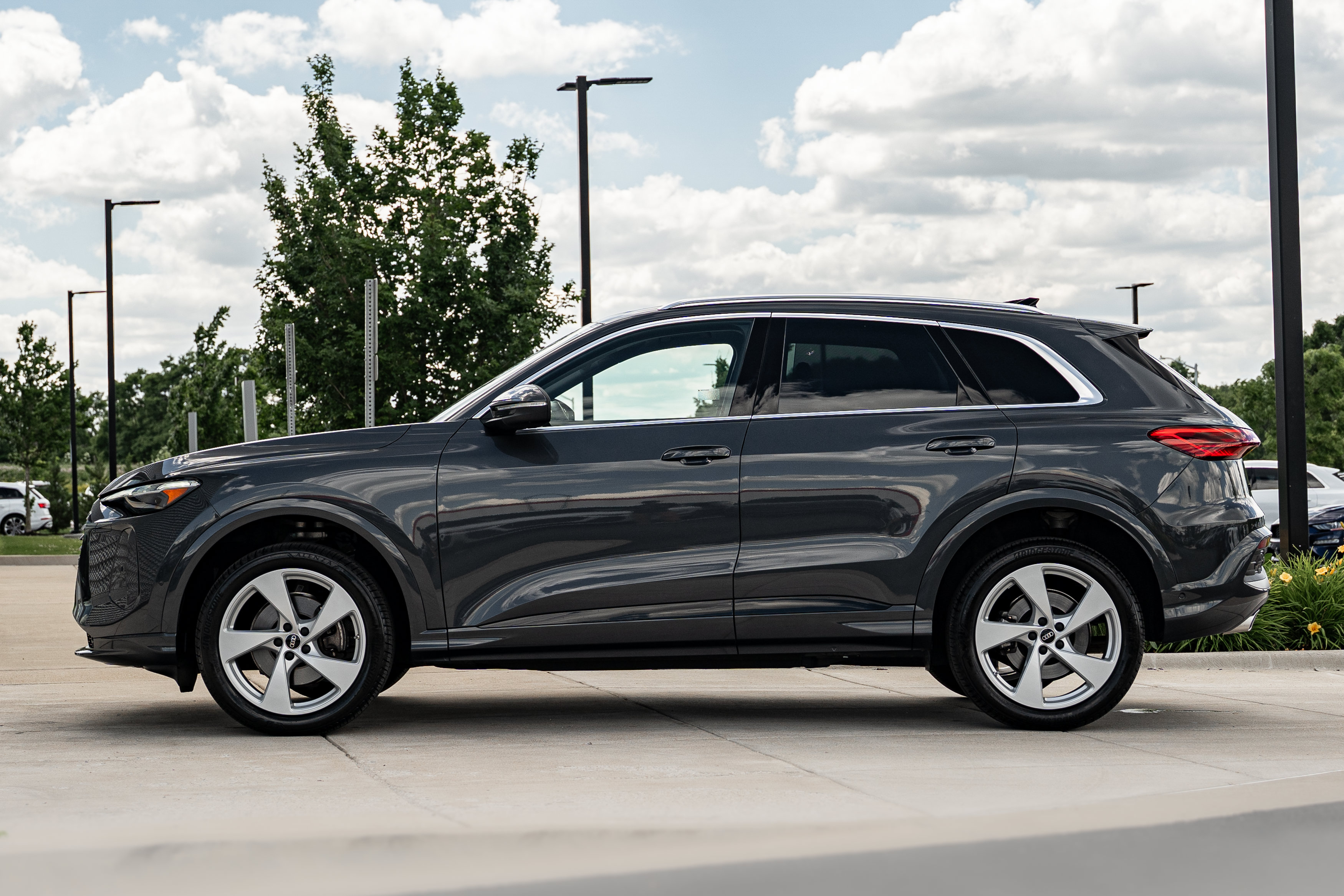 Certified 2025 Audi Q5 Premium w/ Premium Plus AWD/4WD image 6