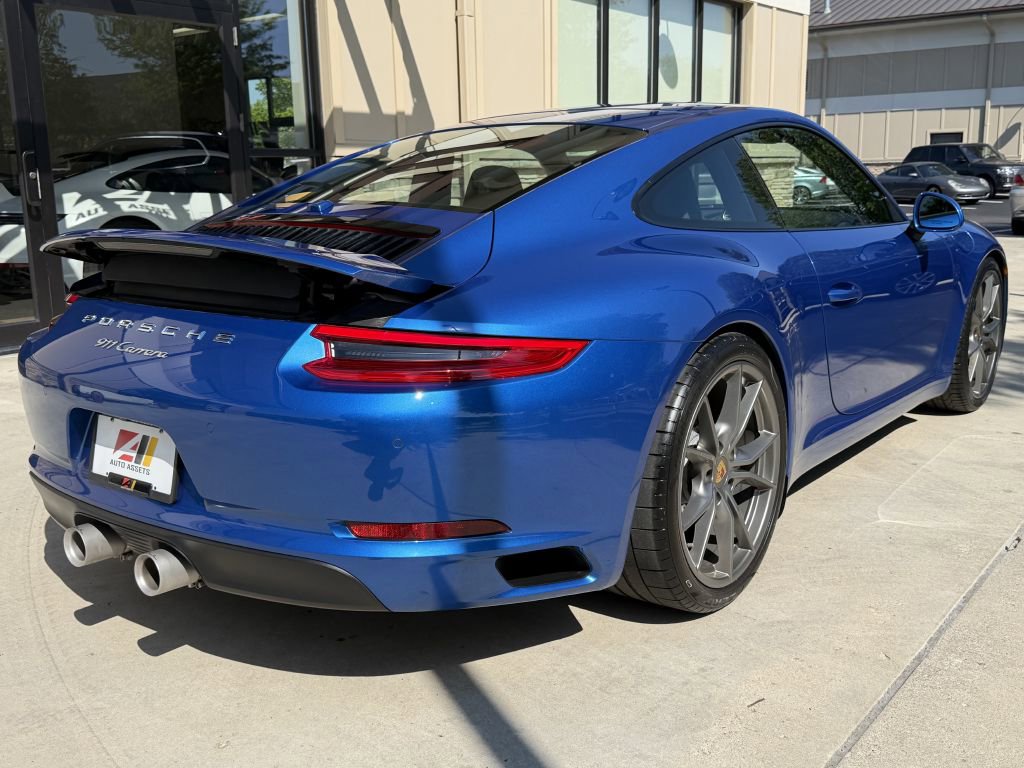 Used 2017 Porsche 911 Carrera RWD image 9