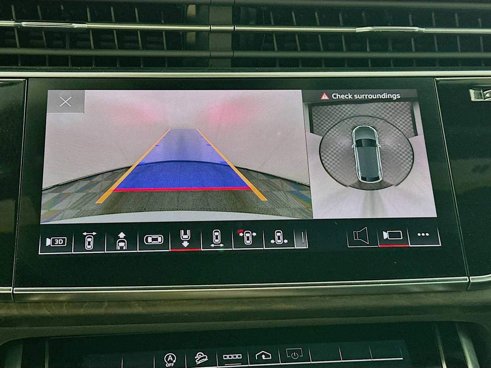 Used 2021 Audi Q8 Premium image 15