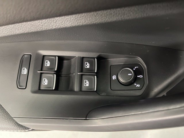 Used 2026 Volkswagen Jetta Sport FWD image 27