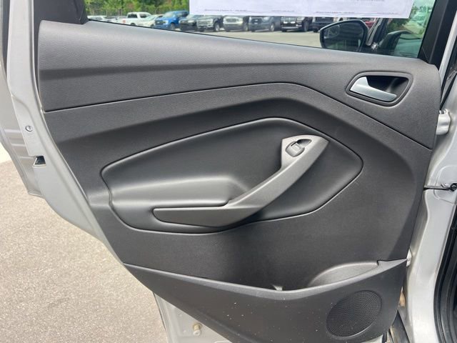 Used 2017 Ford Escape SE AWD/4WD image 15