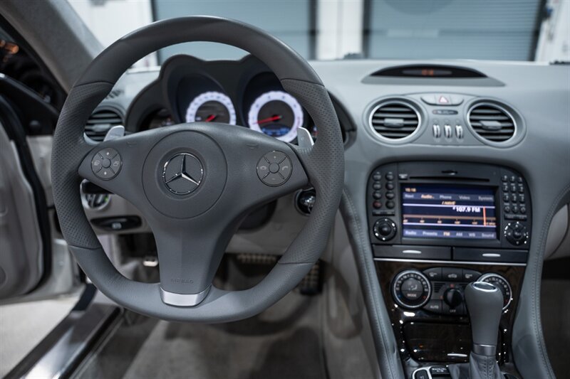 Used 2009 Mercedes-Benz SL 65 AMG image 24