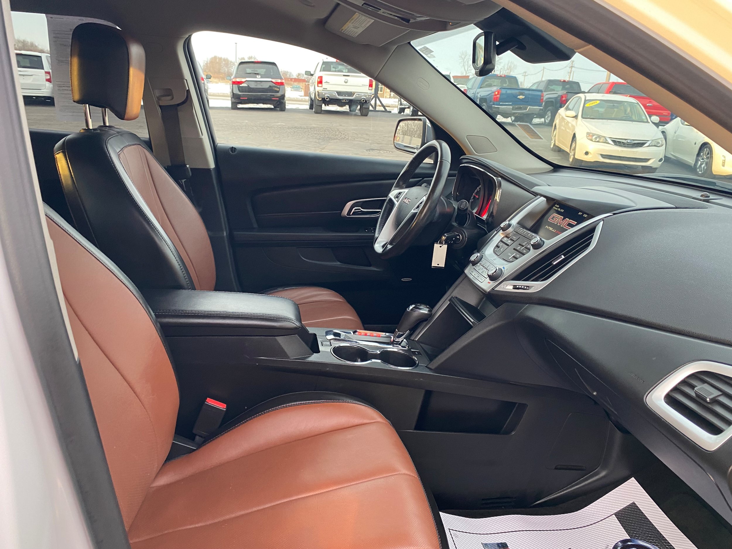 Used 2017 GMC Terrain SLT FWD image 15