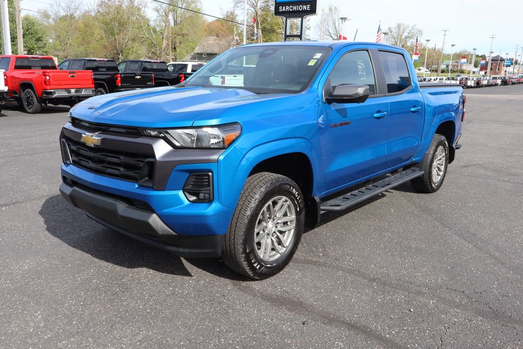 Used 2023 Chevrolet Colorado LT w/ LT Convenience Package II AWD/4WD image 29