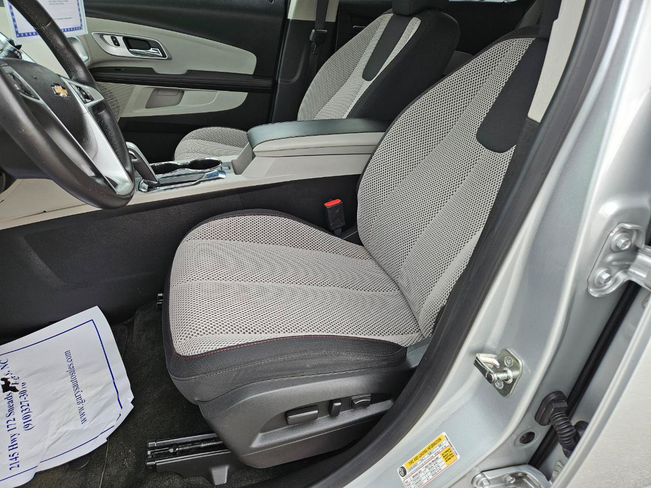 Used 2012 Chevrolet Equinox LT w/ Driver Convenience Package FWD image 12