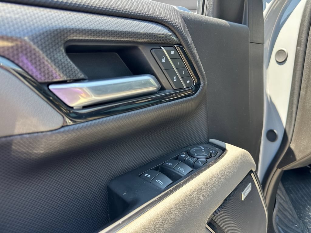 Used 2025 Chevrolet Silverado 2500 ZR2 w/ ZR2 Bison Edition AWD/4WD image 19