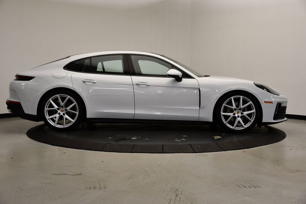 Certified 2024 Porsche Panamera 4 image 8