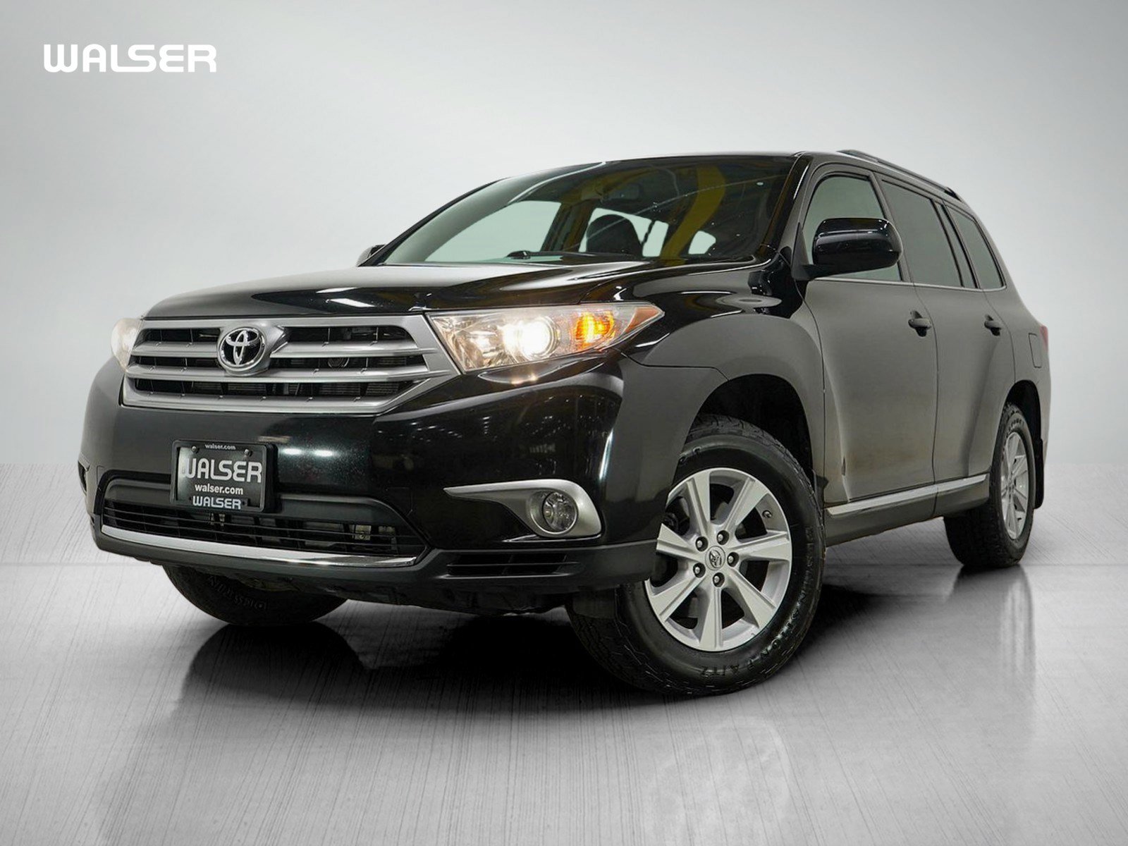 Used 2011 Toyota Highlander SE