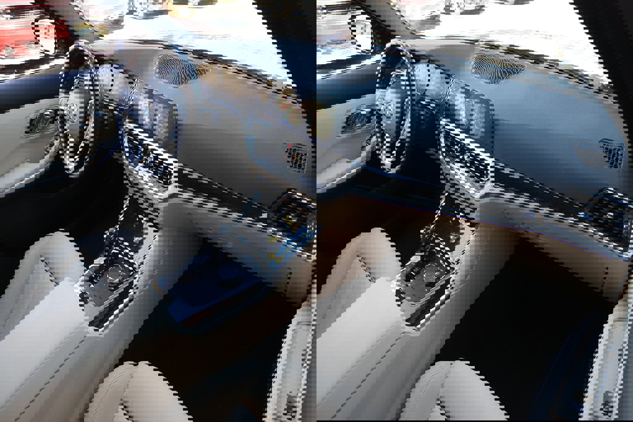 Used 2021 BMW 330i Sedan w/ Convenience Package image 21