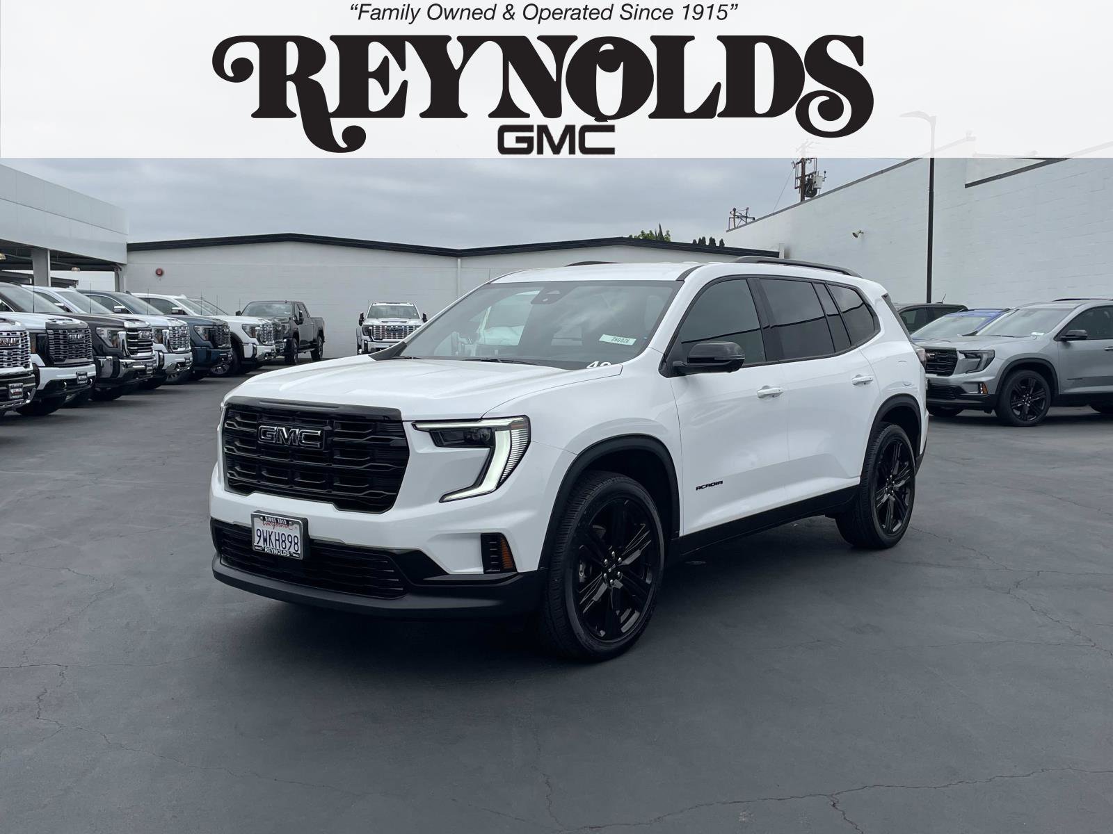 Used 2026 GMC Acadia Elevation w/ Black Edition