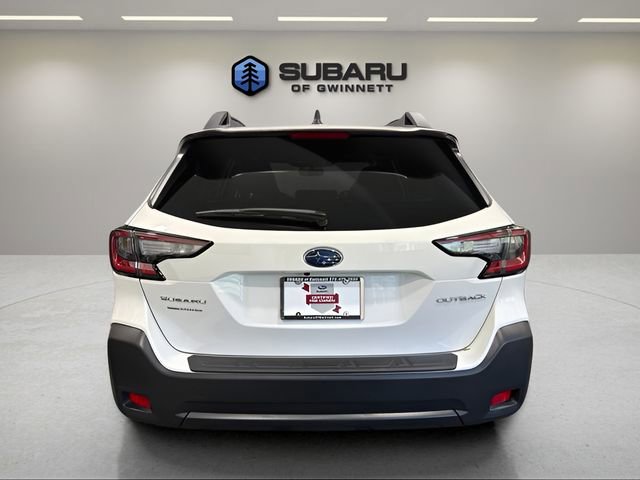 Used 2025 Subaru Outback Premium w/ Tech Package 1 AWD/4WD image 4