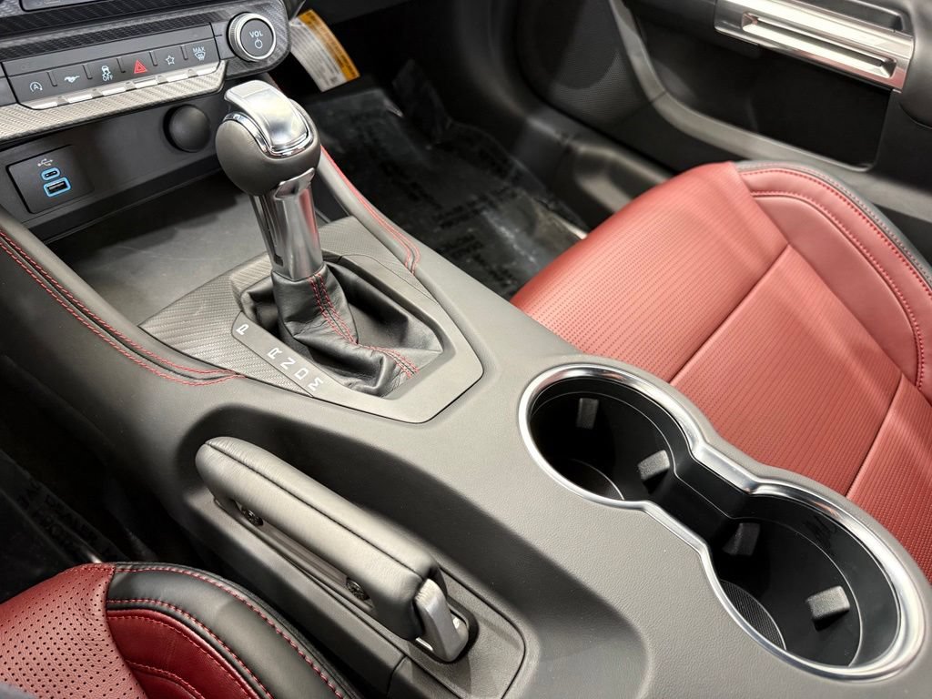 New 2026 Ford Mustang GT Premium w/ GT Performance Package RWD image 32